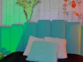 gia_noa on Flirt4Free 