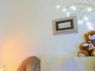 juliana_saenz on Flirt4Free 