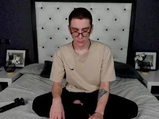 leo_howard on Flirt4Free 