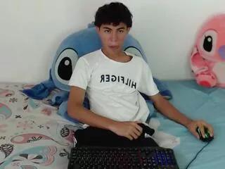 luca_moretti on Flirt4Free 
