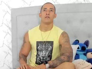 luigi_ferrara on Flirt4Free 
