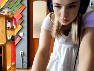lynette_grindell on Flirt4Free 