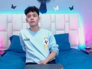 lyrius_zayn on Flirt4Free 
