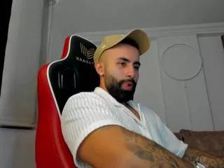 magnus_wolf on Flirt4Free 