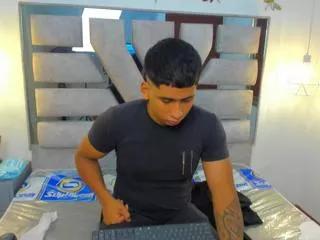 maicoll_brown on Flirt4Free 