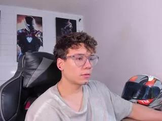 matthew_fiire on Flirt4Free 