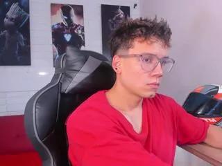 matthew_fiire on Flirt4Free 