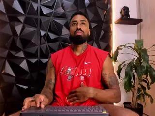 ostin_daniels on Flirt4Free 