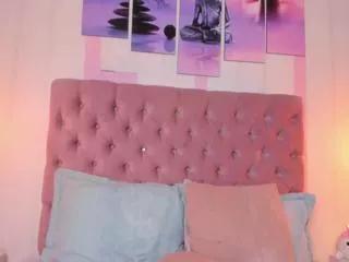 sophia_turneer on Flirt4Free 