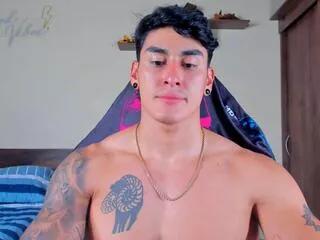 taylor_mclane on Flirt4Free 