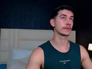 thomas_turner on Flirt4Free 