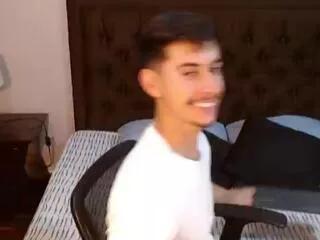 thomas_turner on Flirt4Free 