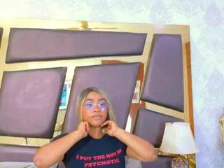 tianah_glow on Flirt4Free 