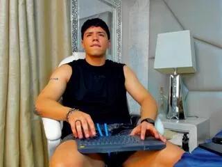 tobias_vega on Flirt4Free 