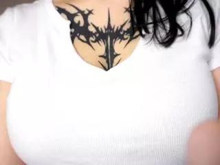verona_gawne_berenice_hazlett on Flirt4Free 
