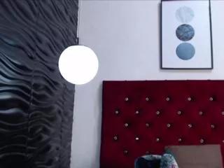 victoria_corins on Flirt4Free 