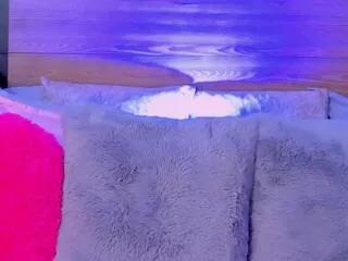 victoria_lois on Flirt4Free 