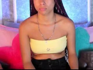 victoria_lois on Flirt4Free 