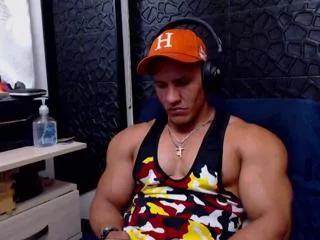 viktor_herrera on Flirt4Free 