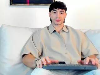 will_ferrari on Flirt4Free 