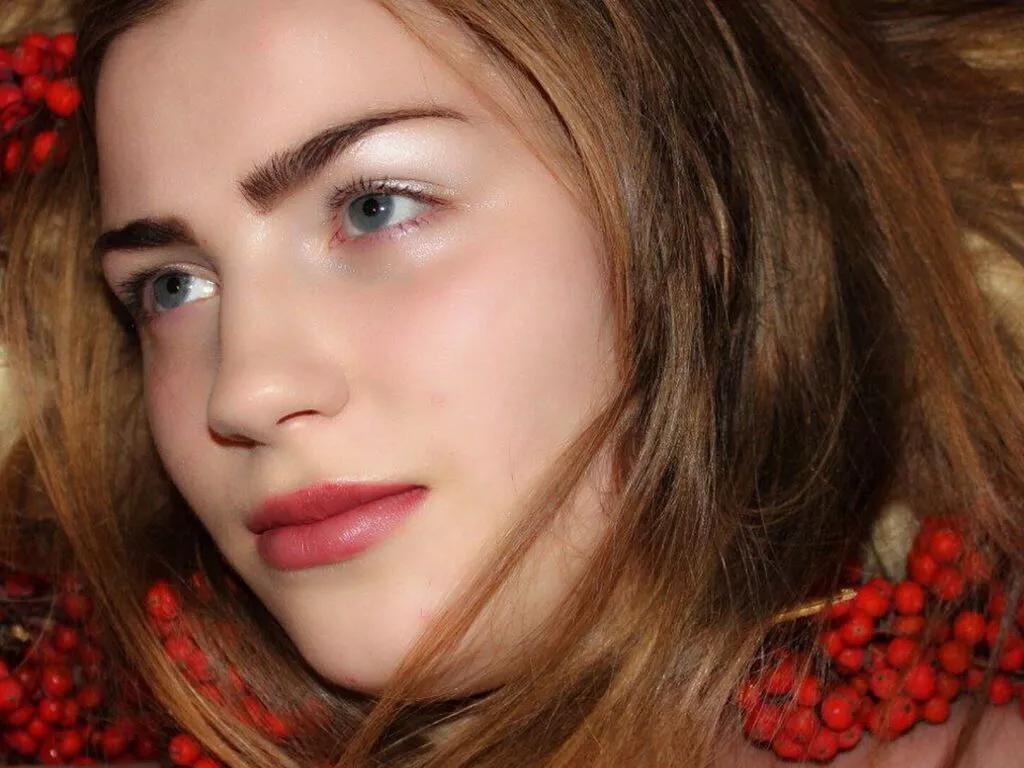 AliseeMoon on LiveJasmin 
