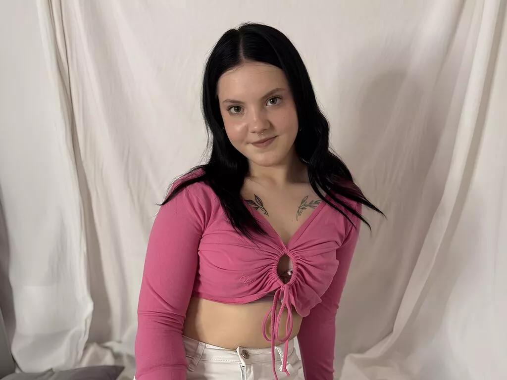 AvvaAdams on LiveJasmin 