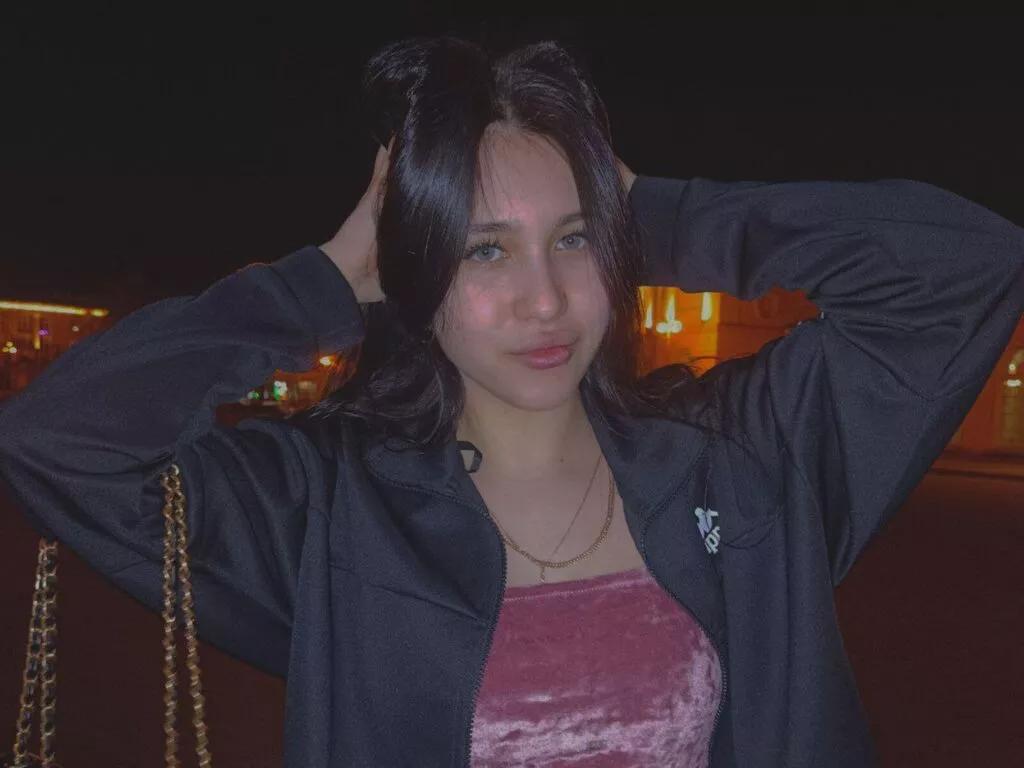 DaisyHedley on LiveJasmin 