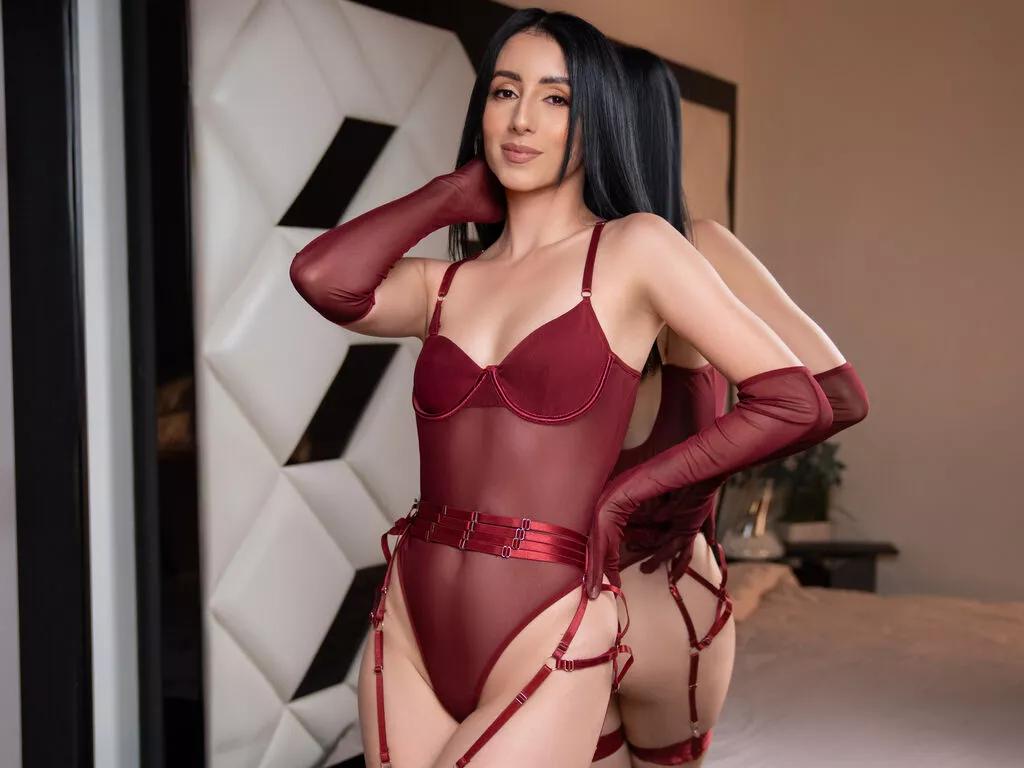IsabellaBali on LiveJasmin 