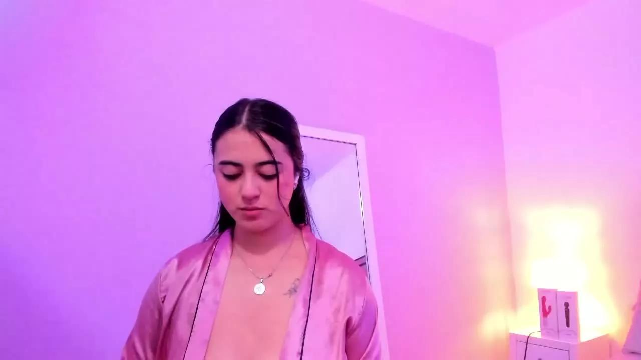 AlissaScott on Streamray 