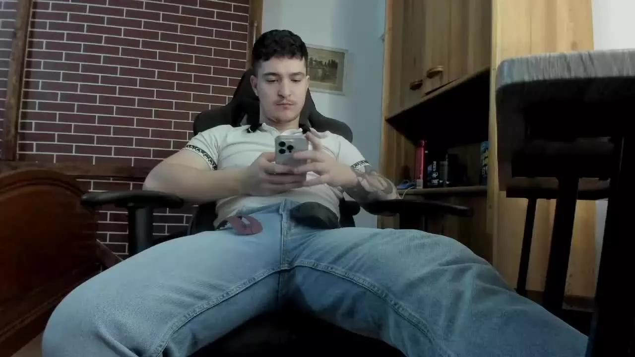 Andyansel on Streamray 