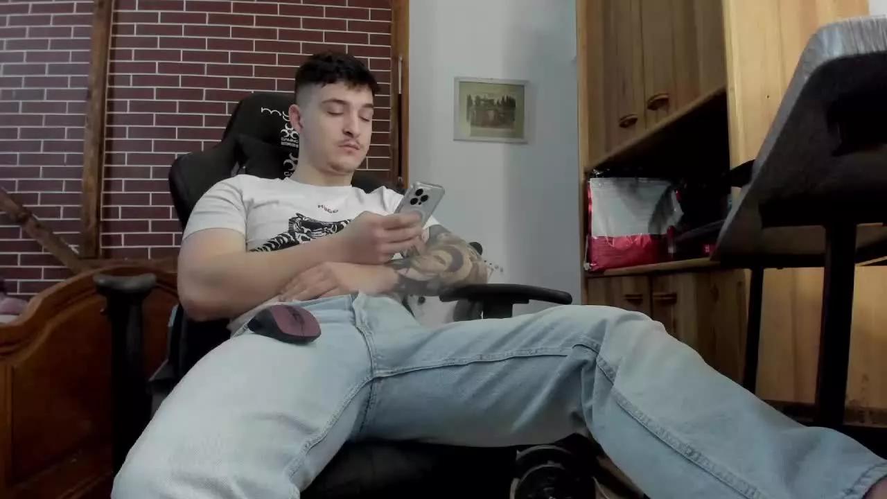 Andyansel on Streamray 