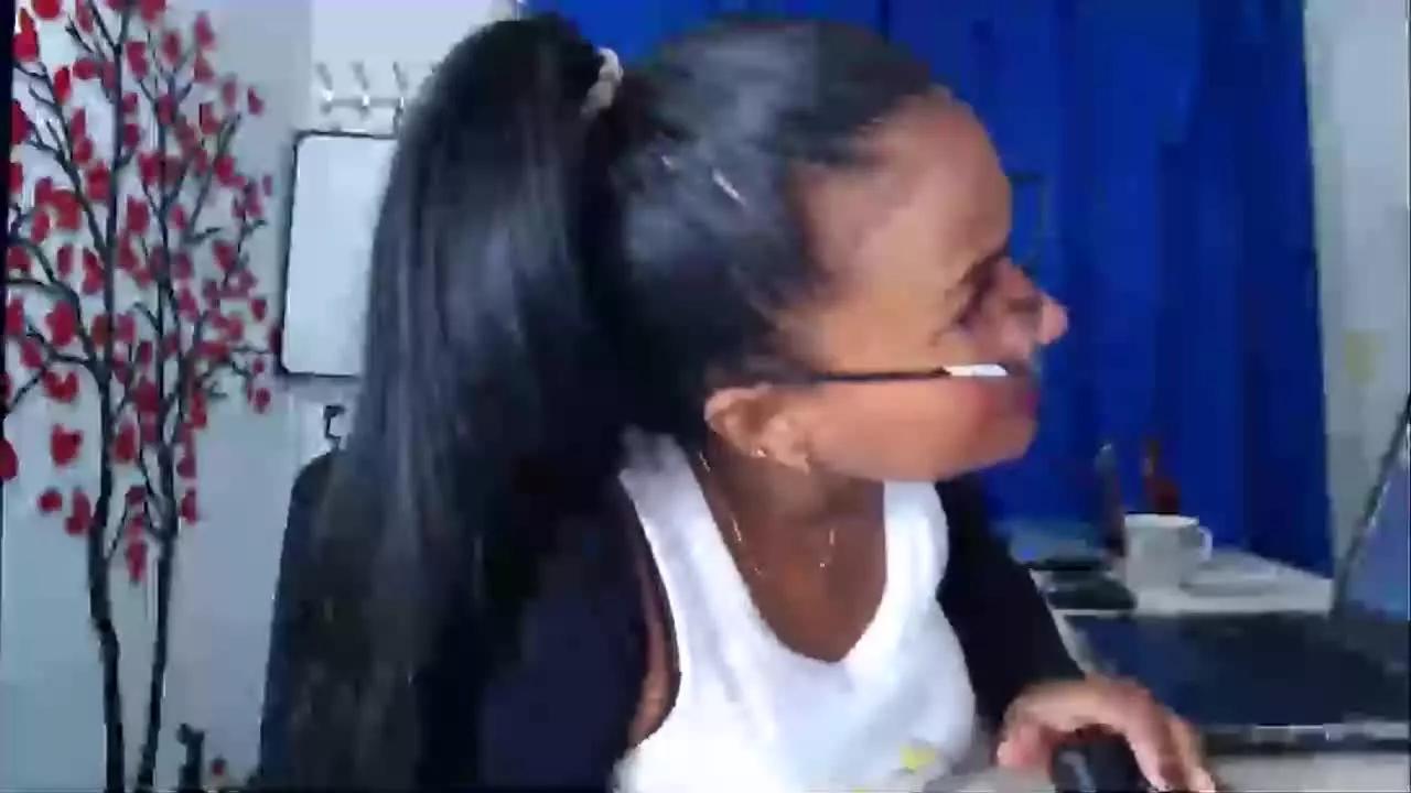 ArianaRodrii on Streamray 