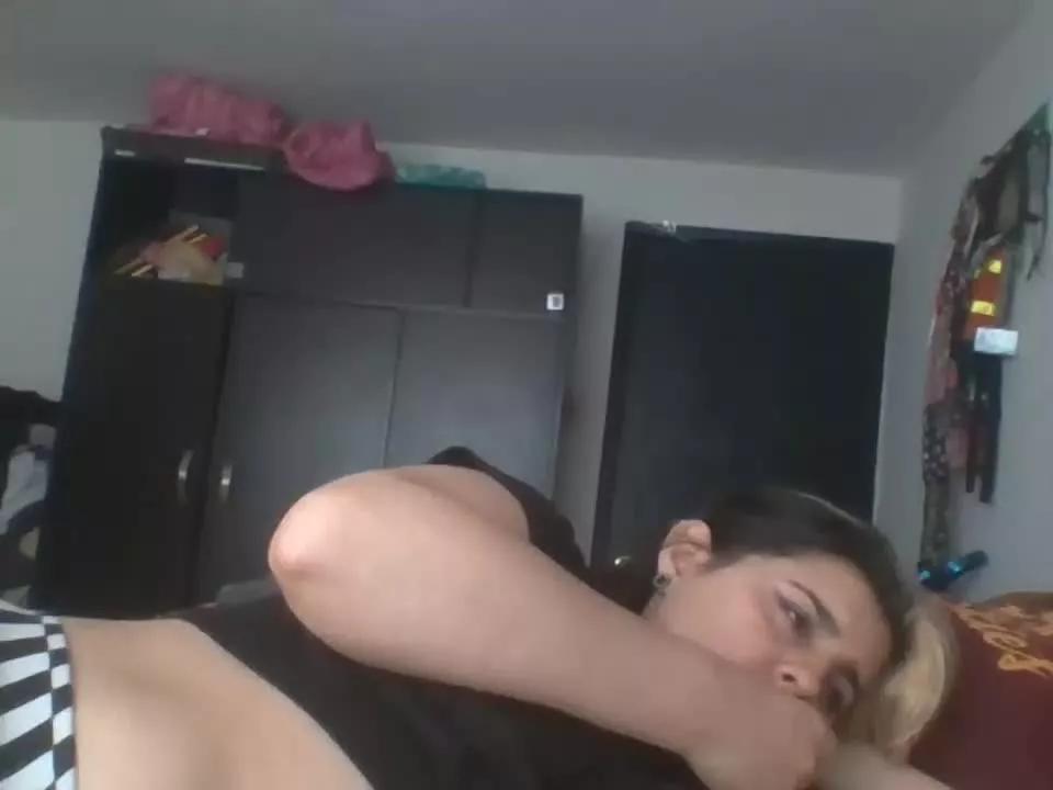 B_GIRL on Streamray 