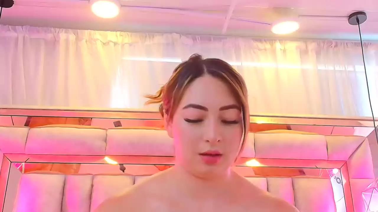 Katalina_Evans on Streamray 