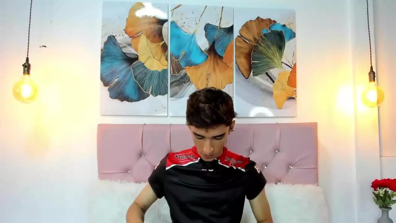 OstinRivera on Streamray 