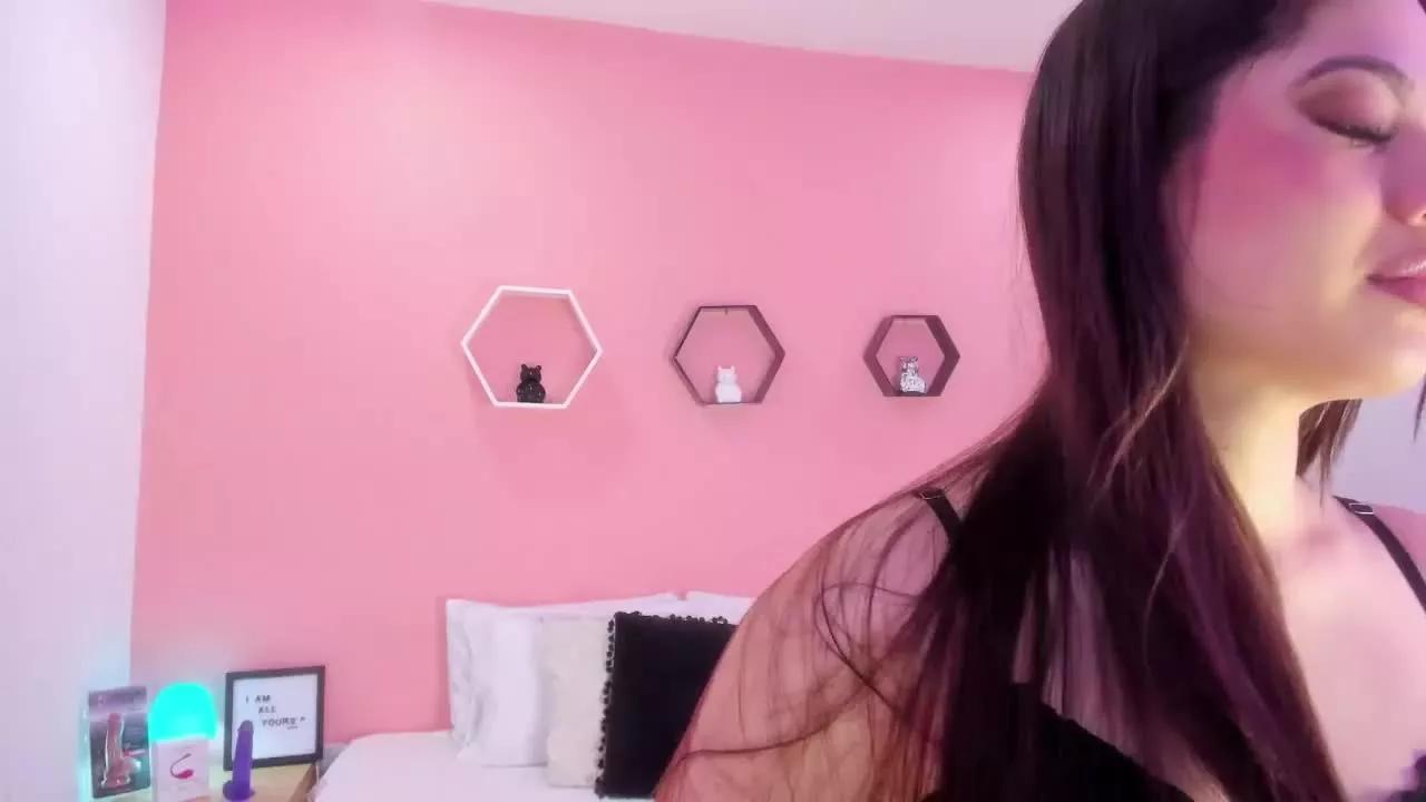 ShirleyMorelli on Streamray 