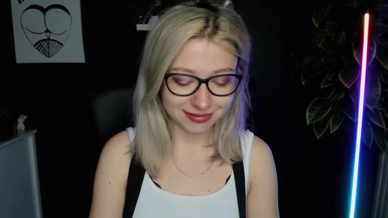 tasty_Heidi on Streamray 