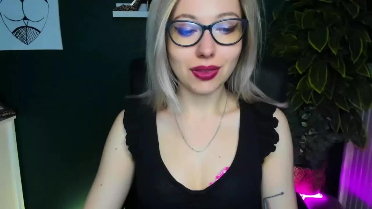 tasty_Heidi on Streamray 