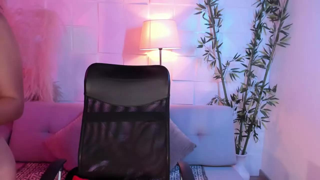 VanessaHope on Streamray 