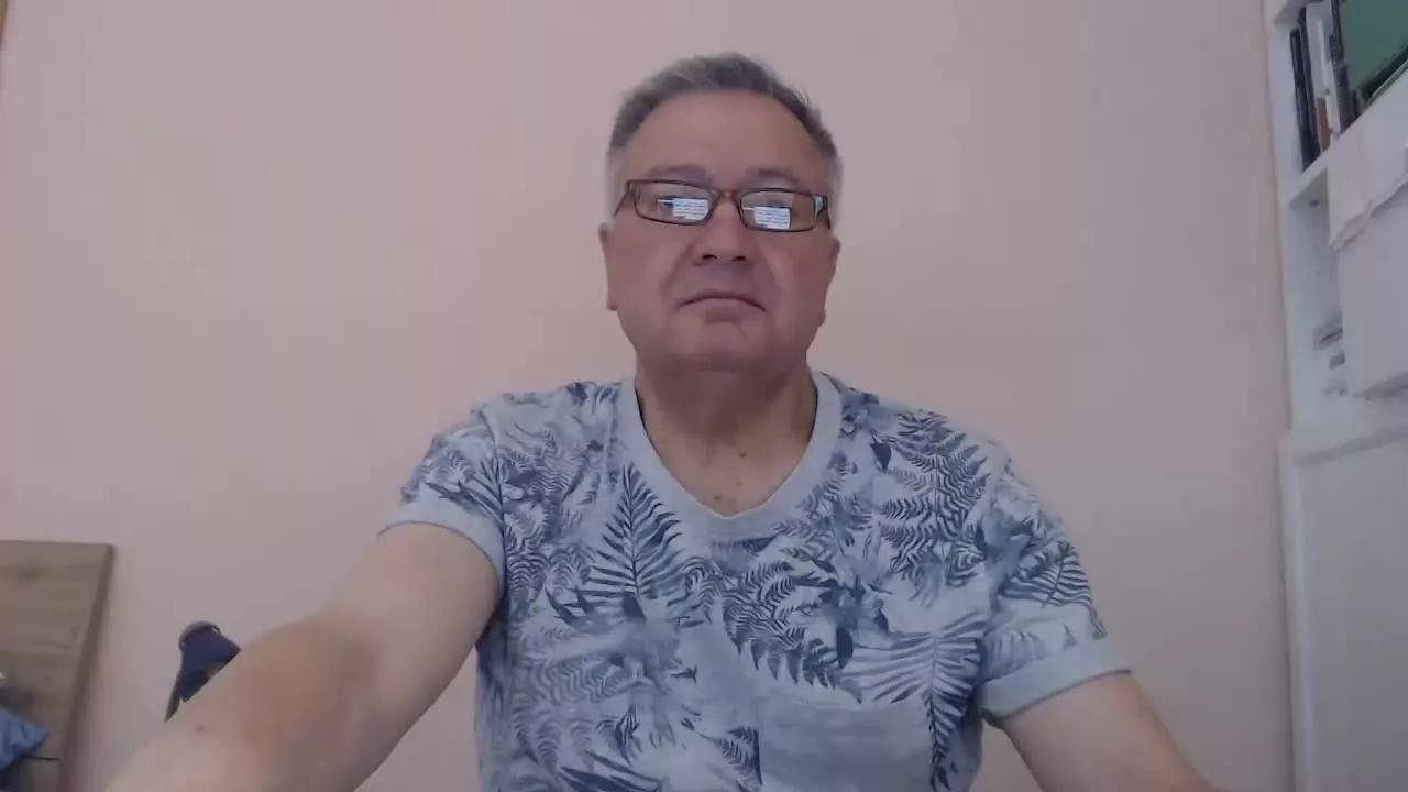 YOU6me on Streamray 