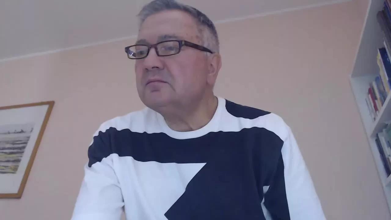 YOU6me on Streamray 