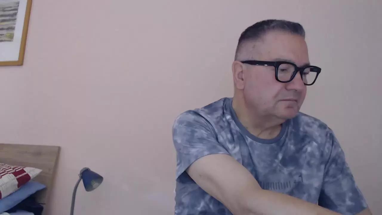 YOU6me on Streamray 