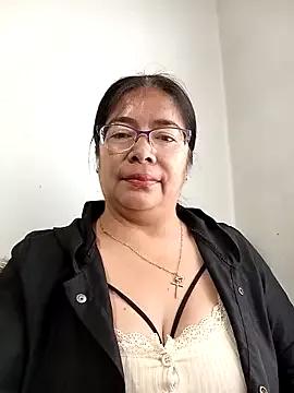 __valentina18 on StripChat 