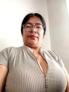 __valentina18 on StripChat 