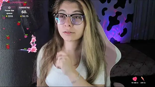 abbie_jensen_ — suck fingers