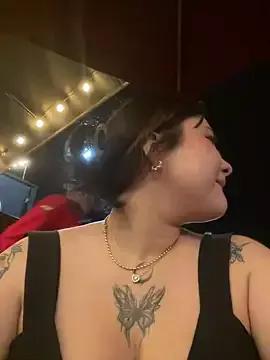 Ahri_meow on StripChat 