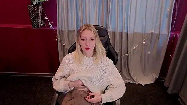 Akiro_Kim7 — boobs tease