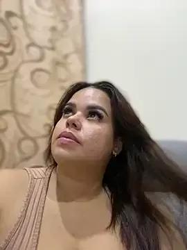 AliceStarshine on StripChat 