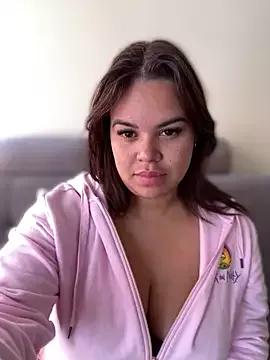 AliceStarshine on StripChat 