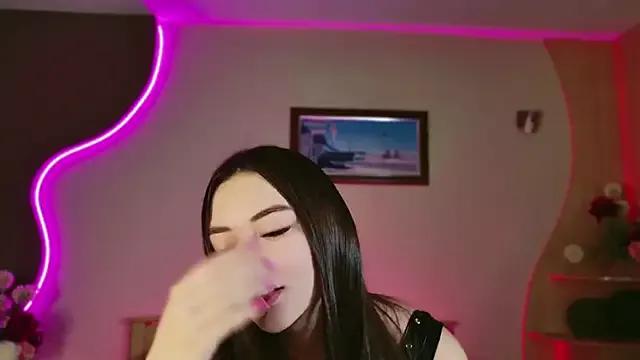 Alisha_Shy on StripChat 